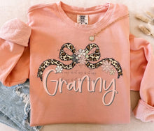 Load image into Gallery viewer, Leopard Bow Floral Name TRANSFER BIA JAN