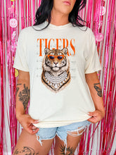 Load image into Gallery viewer, Boujee Necklace Mascots DROPDOWN TRANSFER APR 26