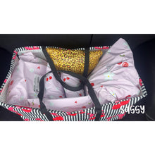 Load image into Gallery viewer, Sassy On The Go Totes