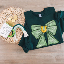 Load image into Gallery viewer, Leopard Green Bow With Horseshoe TRANSFER SWD Jan