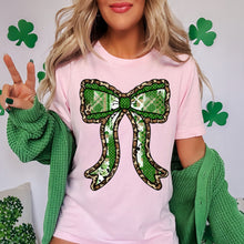 Load image into Gallery viewer, Leopard Polka Green Bow TRANSFER DWS FEB 26