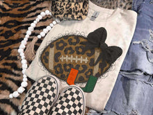 Load image into Gallery viewer, Faux Yarn Football Teams Dropdown TRANSFER TGG OCT