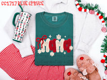 Load image into Gallery viewer, Red White Mama Faux Yarn Snowflakes TRANSFER ET OCT 25