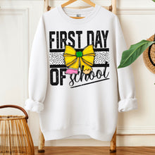 Load image into Gallery viewer, First Day Of School Yellow Bow TRANSFER SDD AUGUST