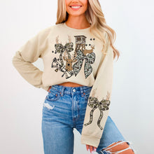 Load image into Gallery viewer, Hunting Girly With Pocket DROPDOWN TRANSFER SDD SEPT