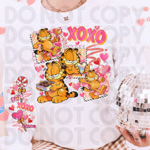 Load image into Gallery viewer, Character Sucker Polaroid Valentine Dropdown SLEEVE OPTION DROPDOWN TRANSFER RHD DEC 25