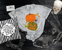 Load image into Gallery viewer, Checkered Pumpkin Lanterns DROPDOWN TRANSFER SCG JUNE