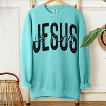Load image into Gallery viewer, Jesus Is King Script Center Distressed TRANSFER SDD OCT