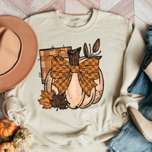 Load image into Gallery viewer, Pumpkin Patch Doodle TRANSFER SDD JULY