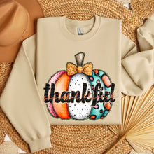 Load image into Gallery viewer, Thankful Pumpkins TRANSFER SDD JULY