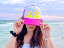 Load image into Gallery viewer, Neon Hot Mom Summer 4x2'' SCREEN