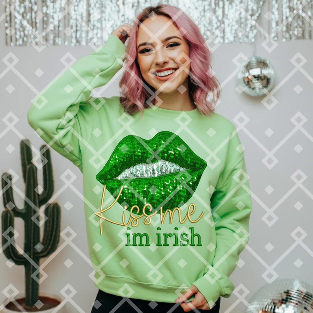 Kiss Me I’m Irish Gold Green Faux Embroidery TRANSFER CCD FEB