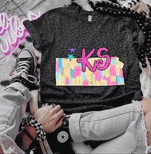 Load image into Gallery viewer, Preppy Bright Brushstroke States (all 50 states available) TRANSFER CAP APR
