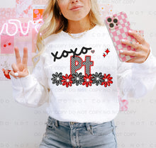 Load image into Gallery viewer, XOXO Red Black Checkered Names DROPDOWN TRANSFER CAP JAN
