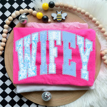 Load image into Gallery viewer, Wifey Blue Polka Lace Arch TRANSFER TCC ET MAR 26
