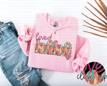 Load image into Gallery viewer, Loved Pink Gold Paintbrush Names DROPDOWN TRANSFER CAP JAN
