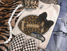 Load image into Gallery viewer, Faux Yarn Football Teams Dropdown TRANSFER TGG OCT
