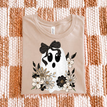 Load image into Gallery viewer, Ghost With Black Brown Beige Flowers And Black Glitter Bow TRANSFER SDD DEC 25

