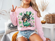 Load image into Gallery viewer, St Patricks Day Dachshund Clovers TRANSFER ET FEB 26
