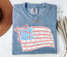 Load image into Gallery viewer, Floral Gingham Bow Flag TRANSFER
