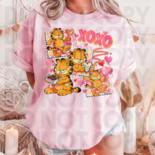 Load image into Gallery viewer, Character Sucker Polaroid Valentine Dropdown SLEEVE OPTION DROPDOWN TRANSFER RHD DEC 25
