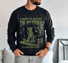 Load image into Gallery viewer, I Want To Believe In Aliens Green TRANSFER
