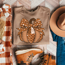 Load image into Gallery viewer, Patchwork Pumpkin TRANSFER SDD AUGUST
