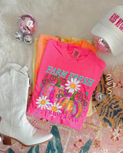 Load image into Gallery viewer, Farm Fresh Pumpkins Pink &amp; Orange With Daisies TRANSFER SCG AUG 26
