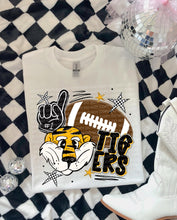 Load image into Gallery viewer, Checkered Star Foam Finger Mascots DROPDOWNTRANSFER SCG SEP 26
