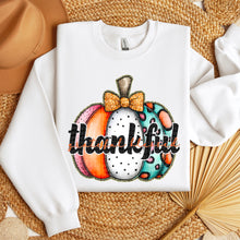 Load image into Gallery viewer, Thankful Pumpkins TRANSFER SDD JULY
