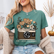 Load image into Gallery viewer, Don't Miss The Moment Camera &amp; Flowers DROPDOWN TRANSFER SDD MAR 26
