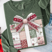 Load image into Gallery viewer, Christmas Patchwork Collection DROPDOWN TRANSFER THREAD OCT 25
