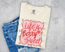 Load image into Gallery viewer, Life Is So Berry Sweet TRANSFER SCAR APR 25
