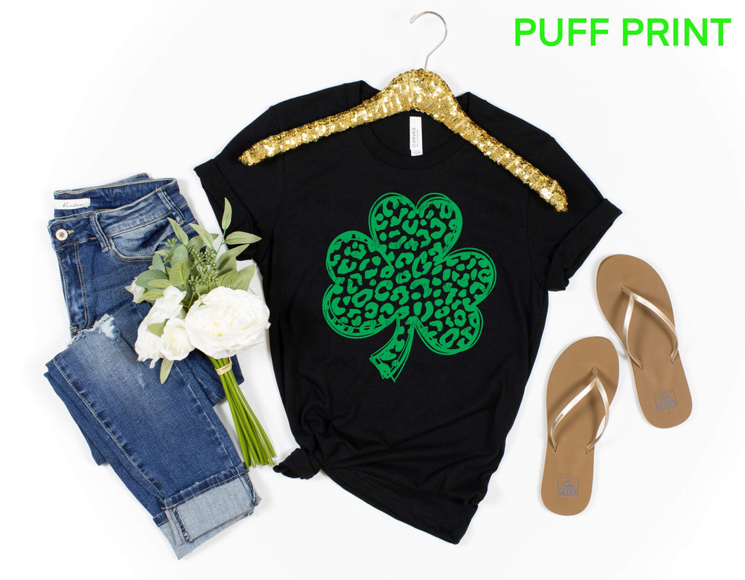 Green Leopard Shamrock PUFF SCREEN